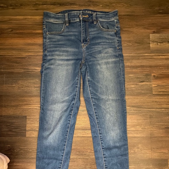 American Eagle Jean Bundle!! Size 4 Short - Picture 2 of 4